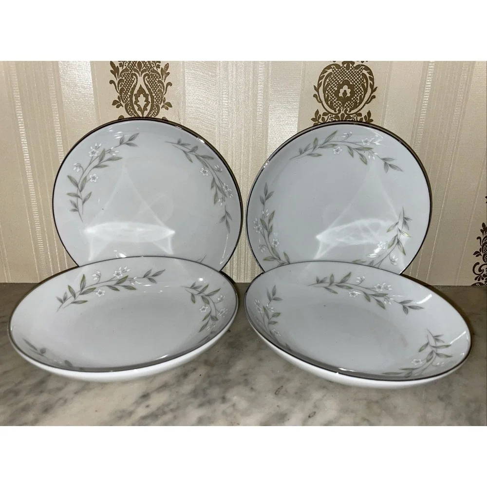 Discontinued 101 Pattern St Regis Fine China Japan Set Of‎ Four 5.5